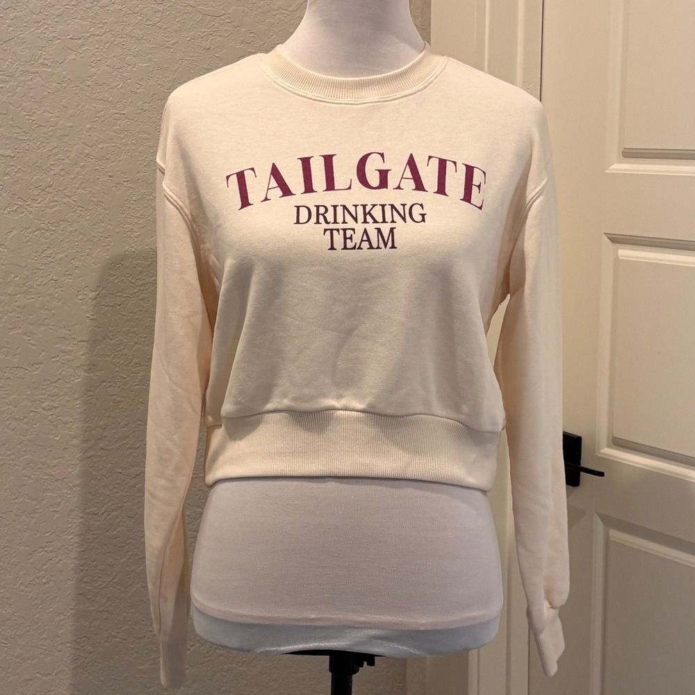Wildfox Elyse Tailgate Drinking Team Sweatshirt Cream Graphic Crewneck‎ Pullover